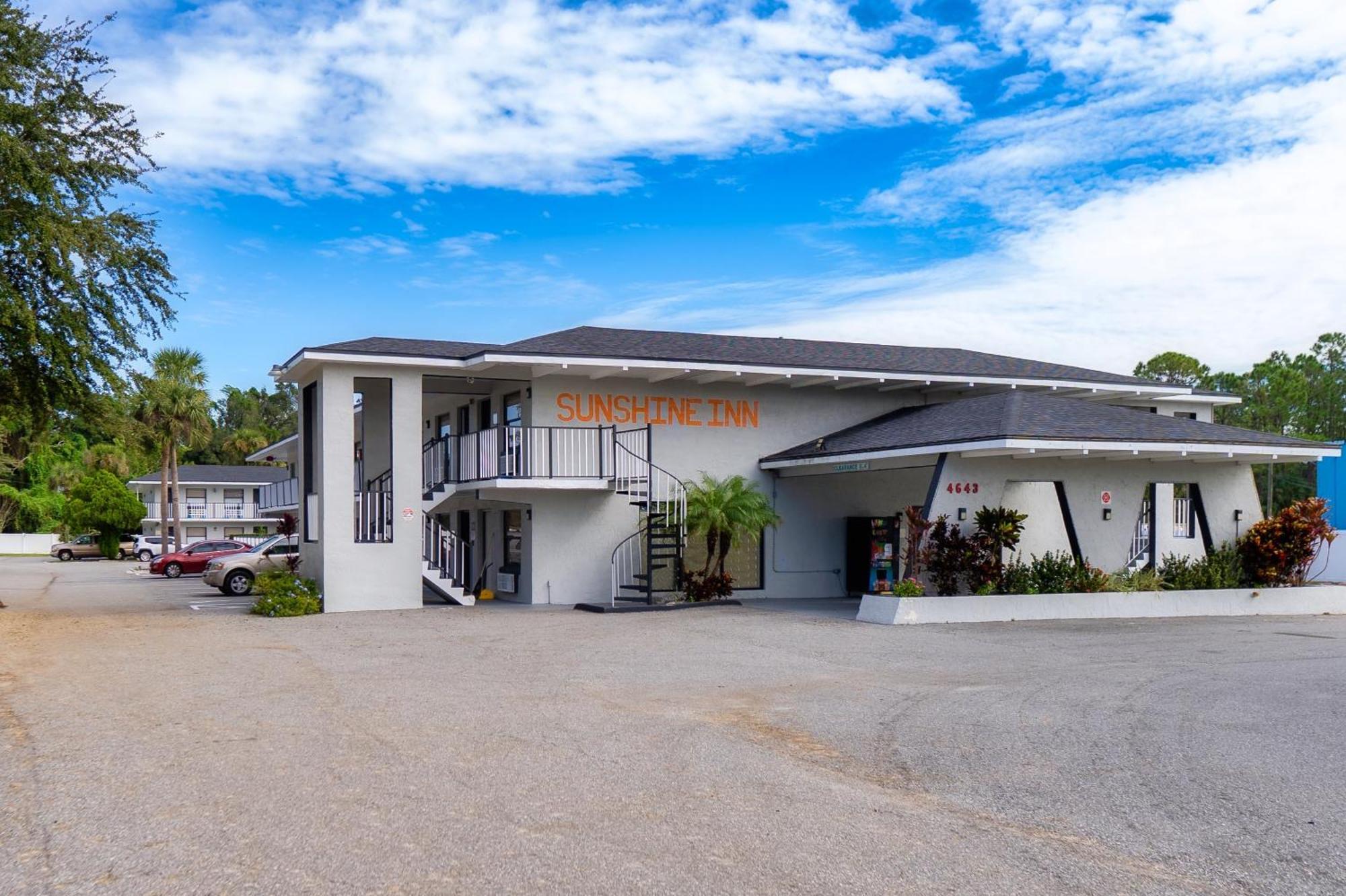 קיסימי Sunshine Inn מראה חיצוני תמונה